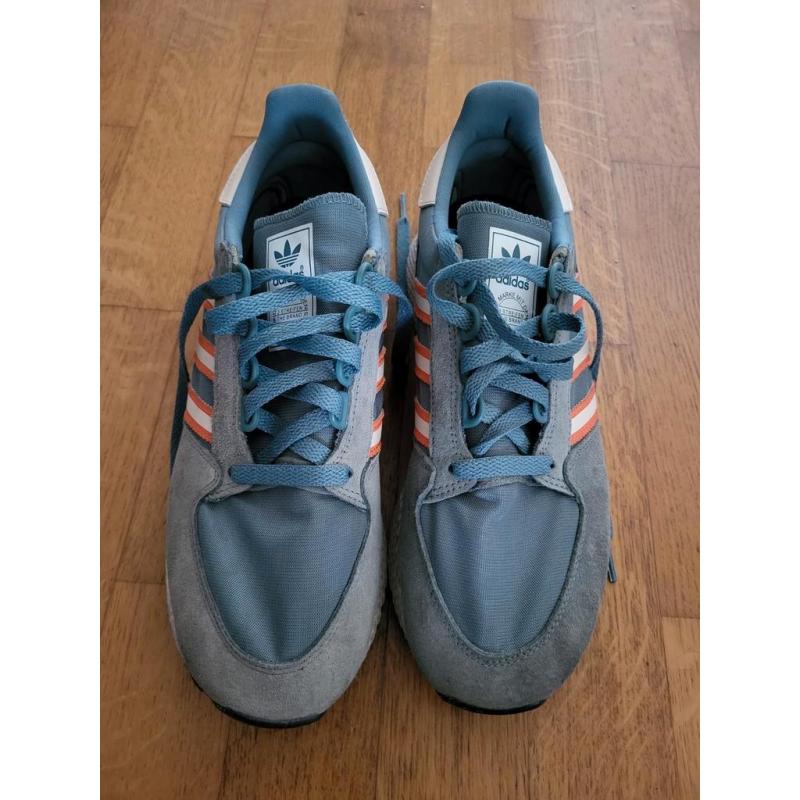 Sneakers Adidas 42