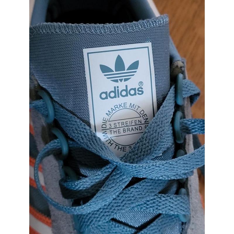Sneakers Adidas 42