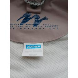 Roze zomerjas merk Decatlon te koop. M 44