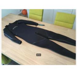 Lady 7mm Medium Dive  Wetsuit O,Neil nieuw aan 225€ - Ecoche