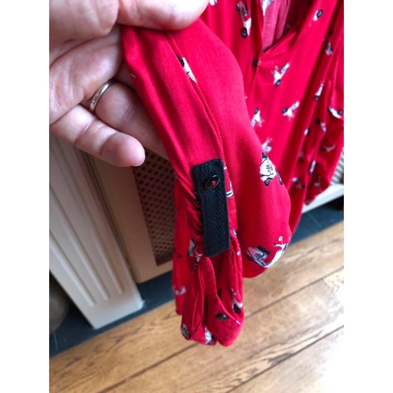 Xl Vespa hemd met oprolbare mouwen ( rood met vespa tekening
